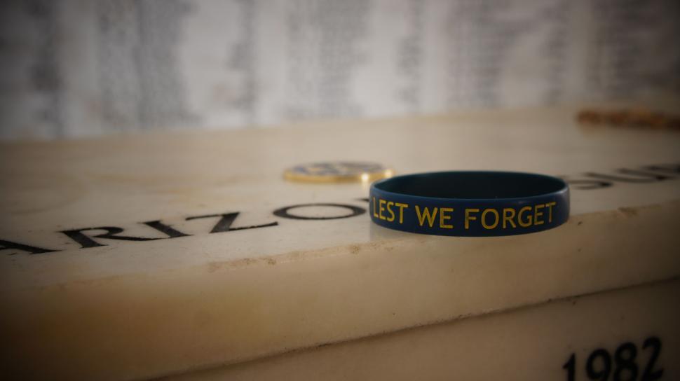 Free Image of Lest We Forget 