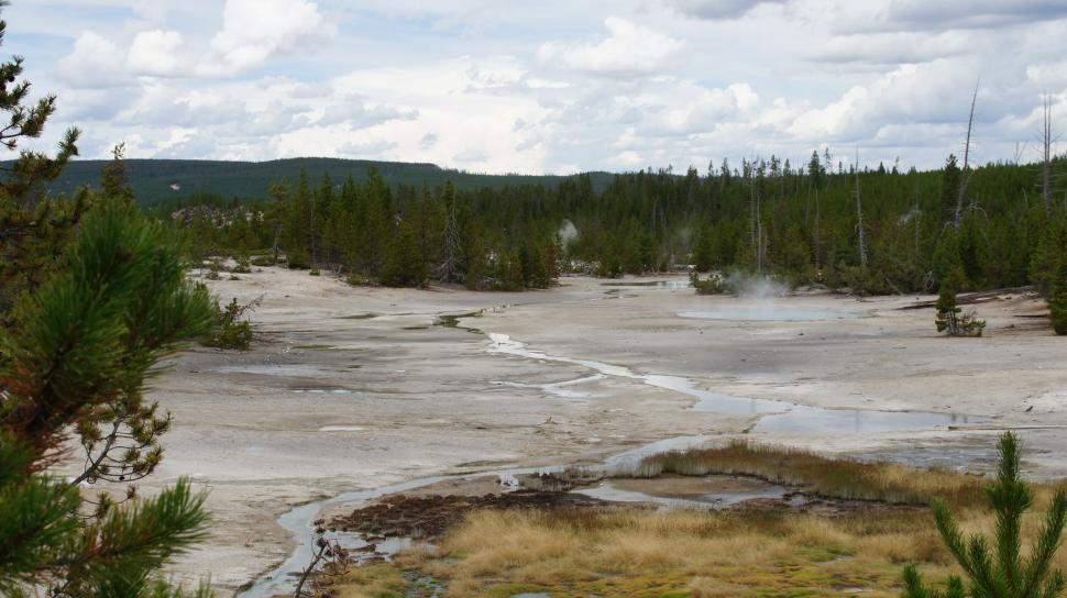 Free Image of Yellowstone Hot Springs 