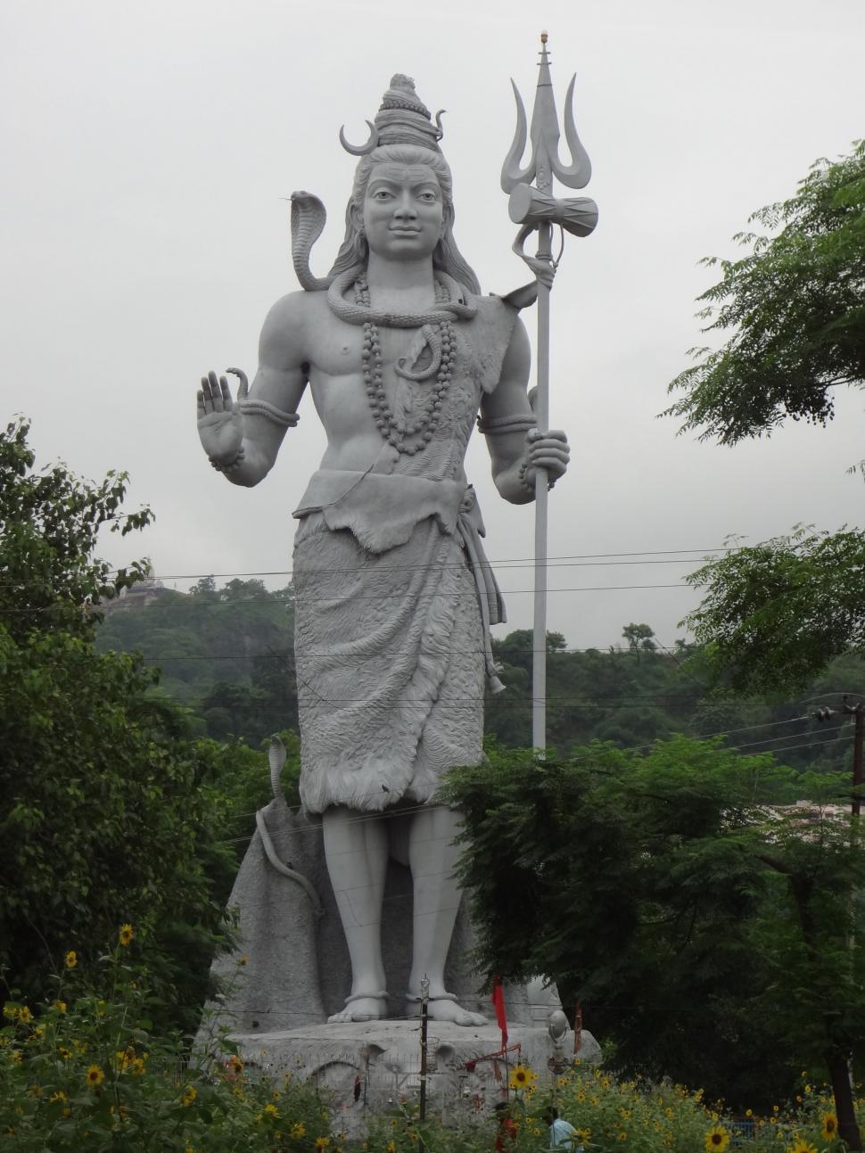 Free Image of Statue of  Mahadev 