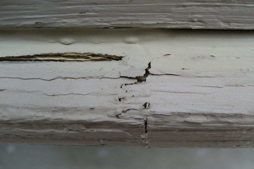Free Image of Chipped Paint 