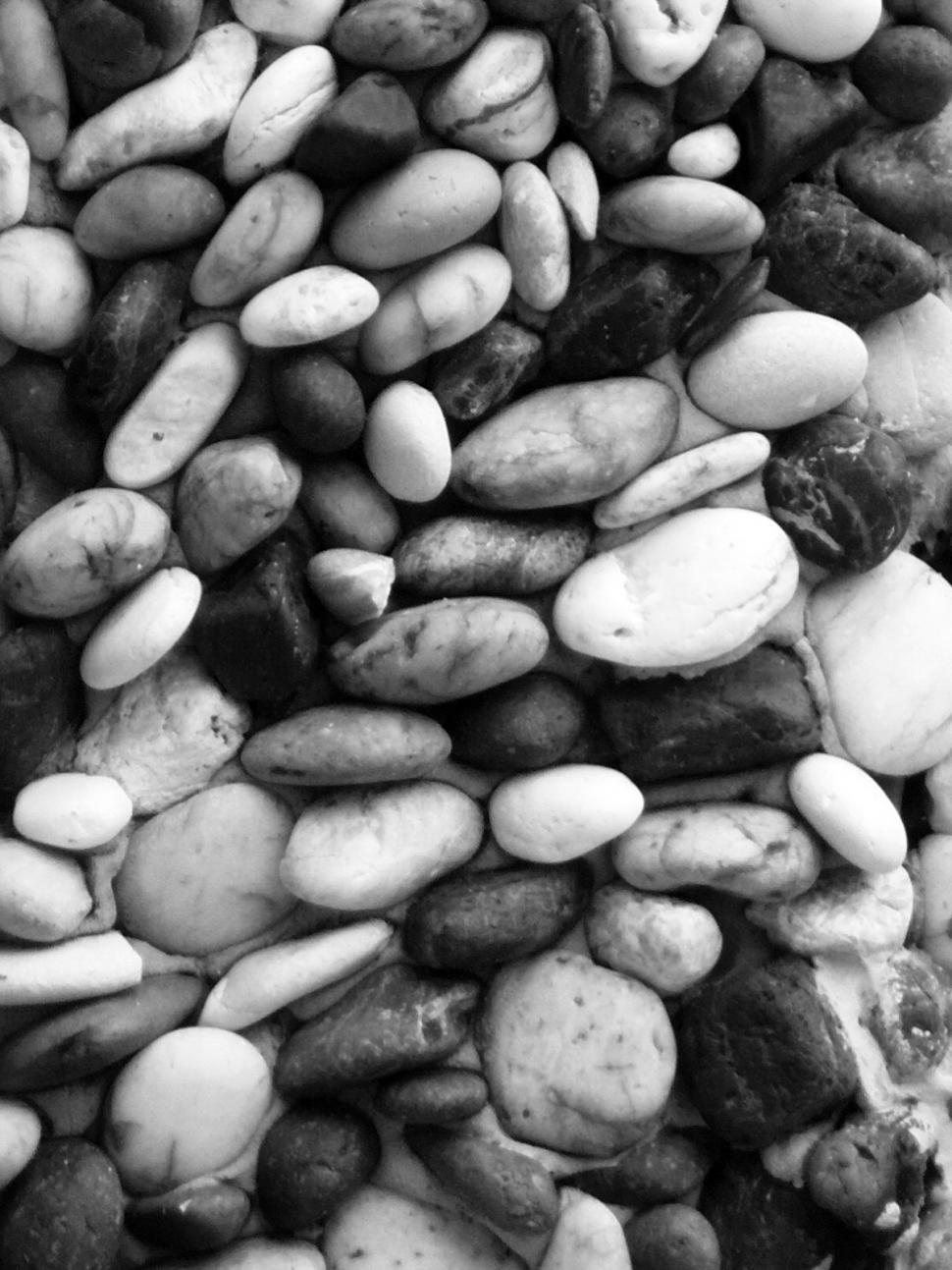 Free Image of Black and White Pebbles Background 
