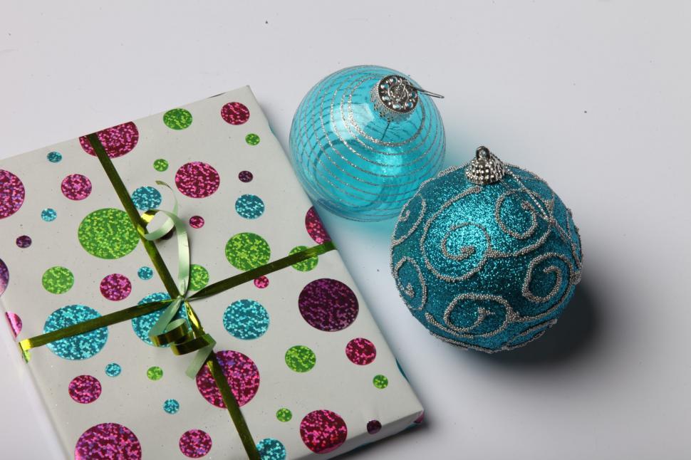 Free Image of Blue Christmas ornaments with present 