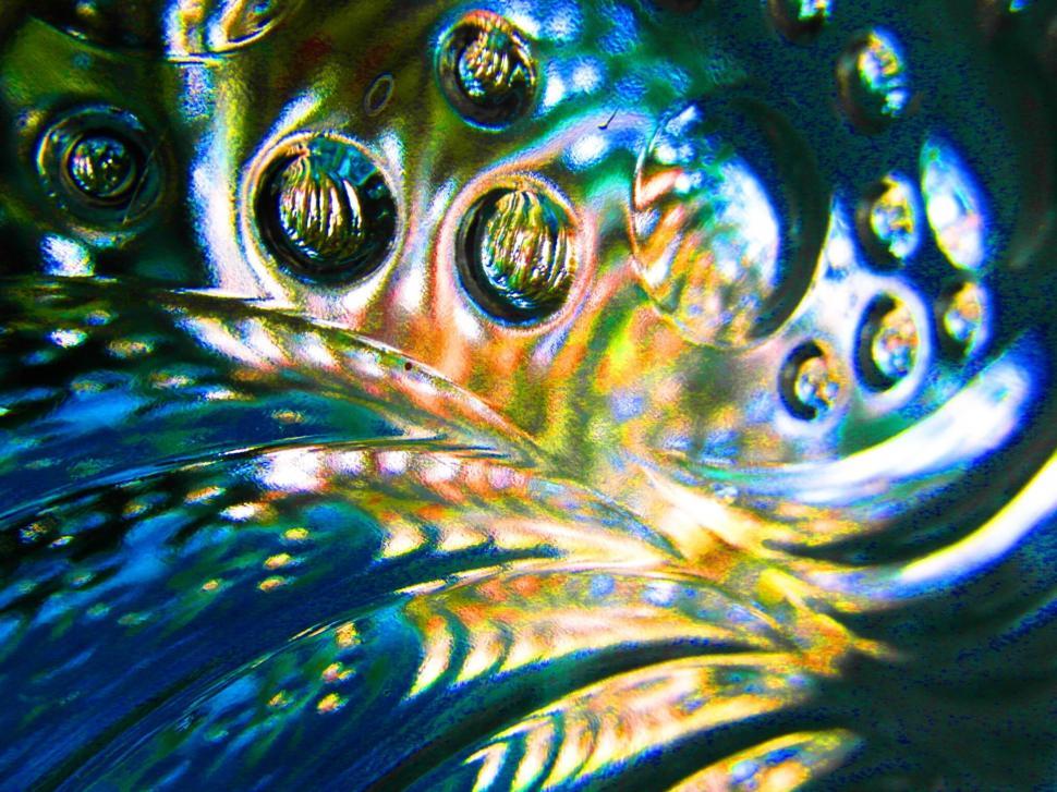 Free Image of Dark Abstract Bubbles 