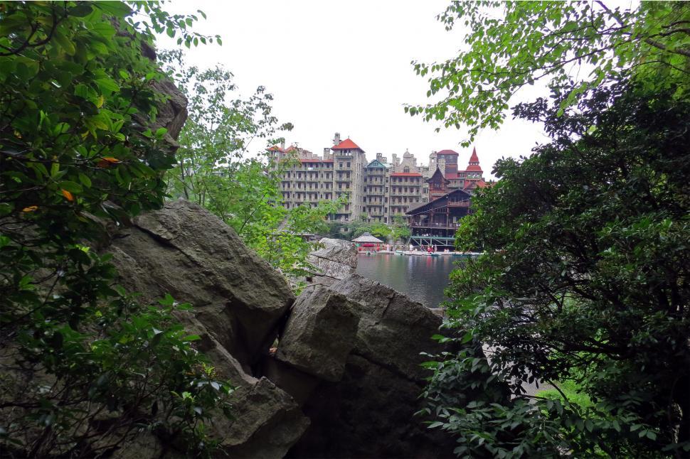 Free Image of Mohonk Mountain House at Trails End 