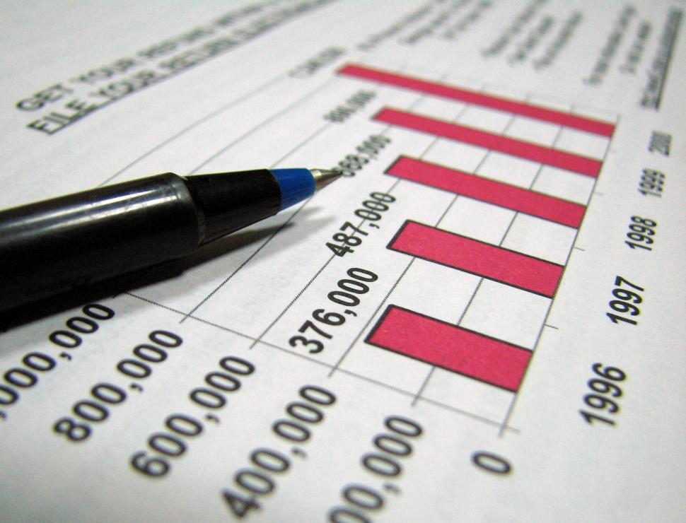 Free Image of Closeup of tax graph and pen 