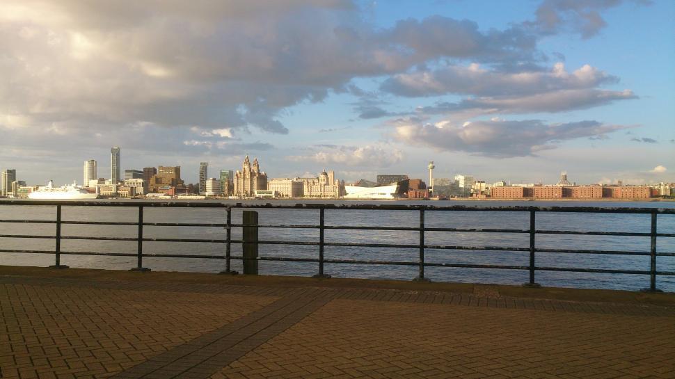 Free Image of Liverpool Skyline 