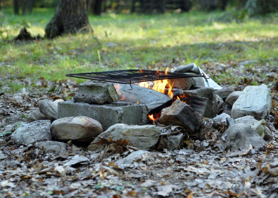 Free Image of Camp Fire 