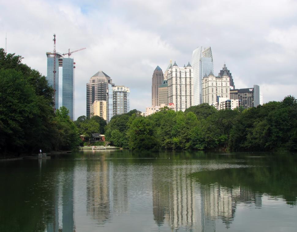 Free Image of Atlanta skyline view with a lake 