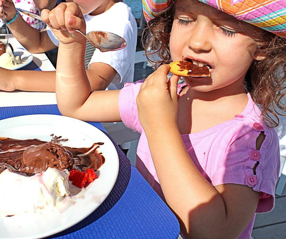 Free Image of Children eating icecream in Summer 