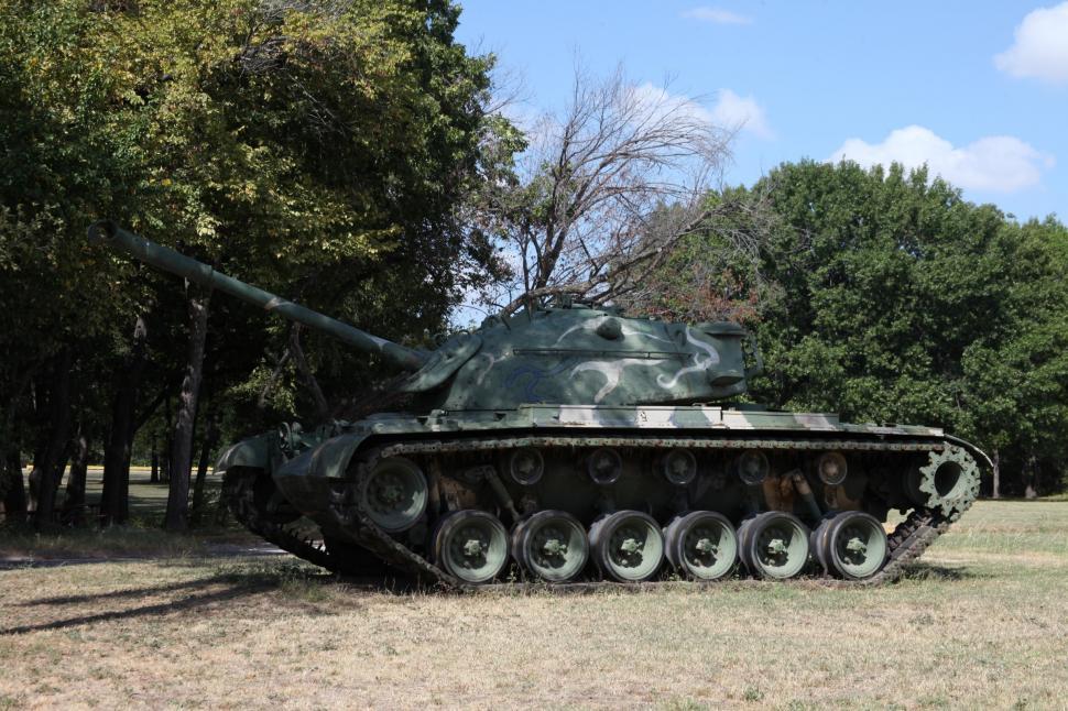 Free Image of Army tank 