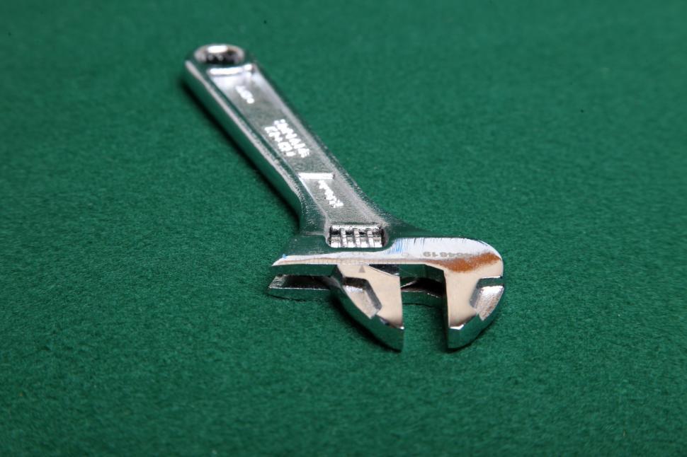 Free Image of Adjustable Wrench 