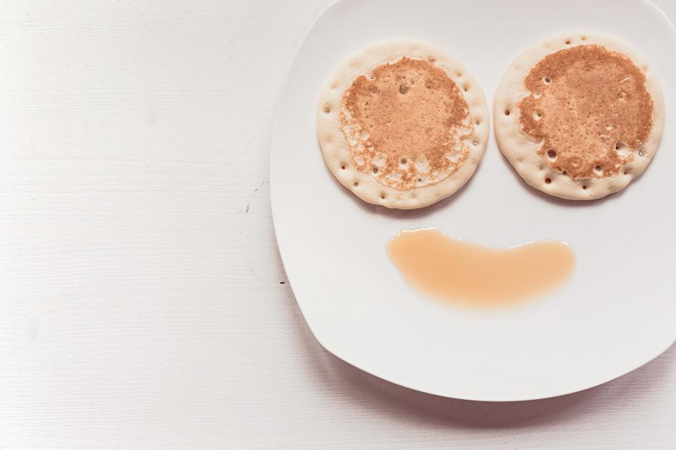 Free Image of Smiley pancakes 