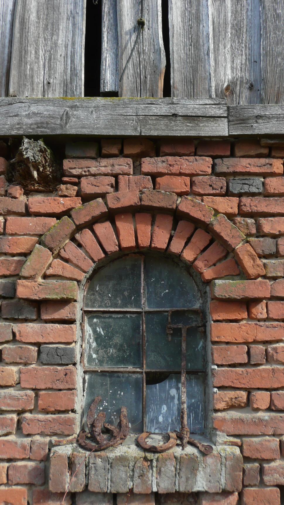 Free Image of Old Barn window 