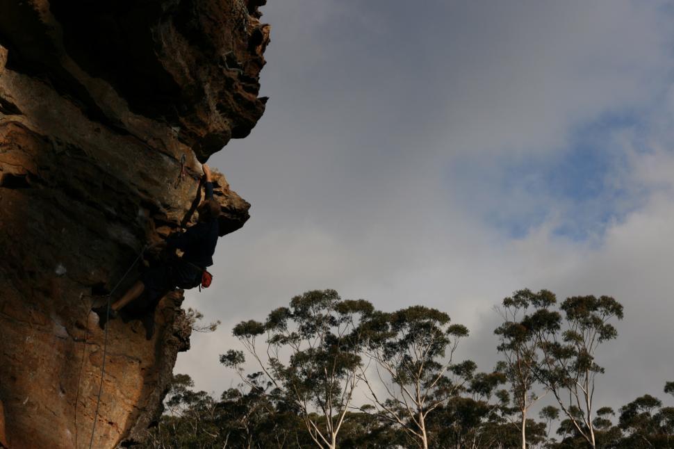 Free Image of climbing 