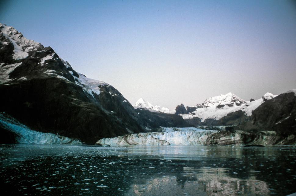 Free Image of Johns Hopkins Glacier 