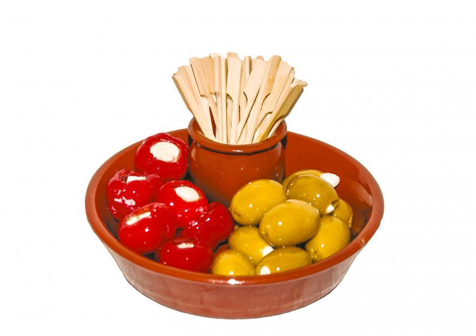 Free Image of Tapas olives snacks 