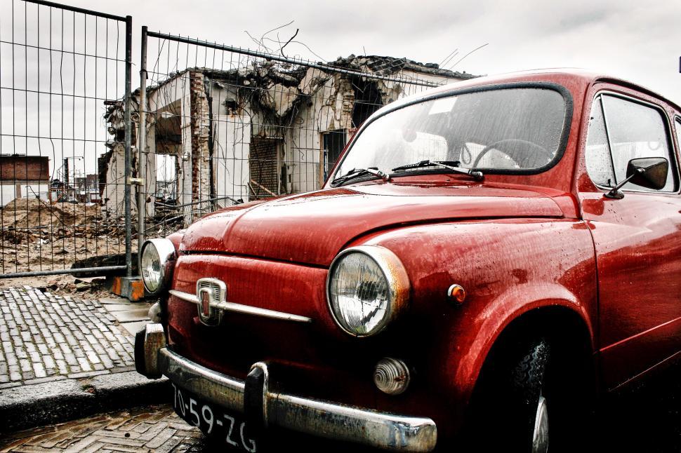 Free Image of Fiat mini classic car 