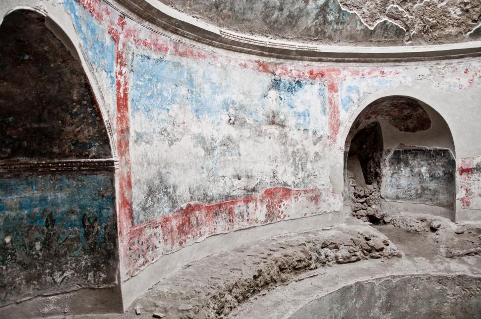 Free Image of Remains ruin in ancient Pompeii city 