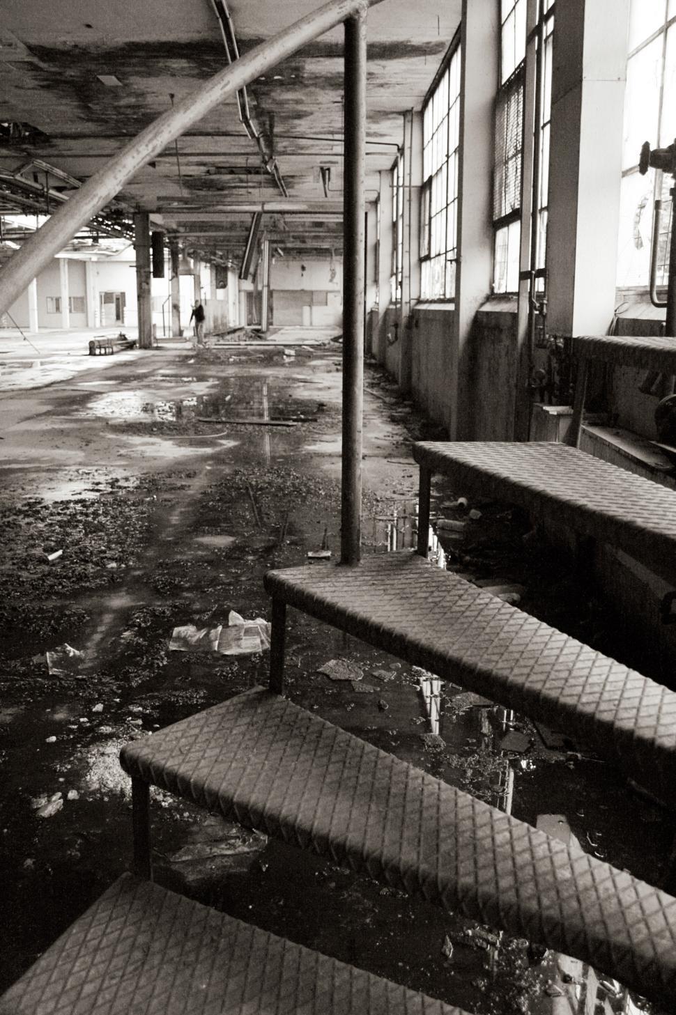Free Image of Abandoned factory floor 