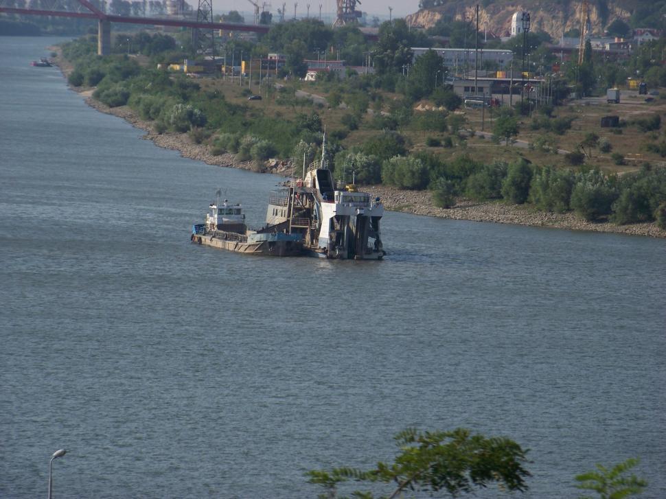 Free Image of Fishing boat on Danube 