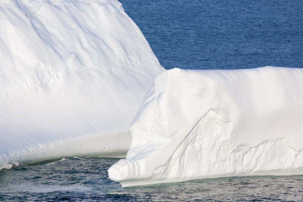 Free Image of Iceberg up close 