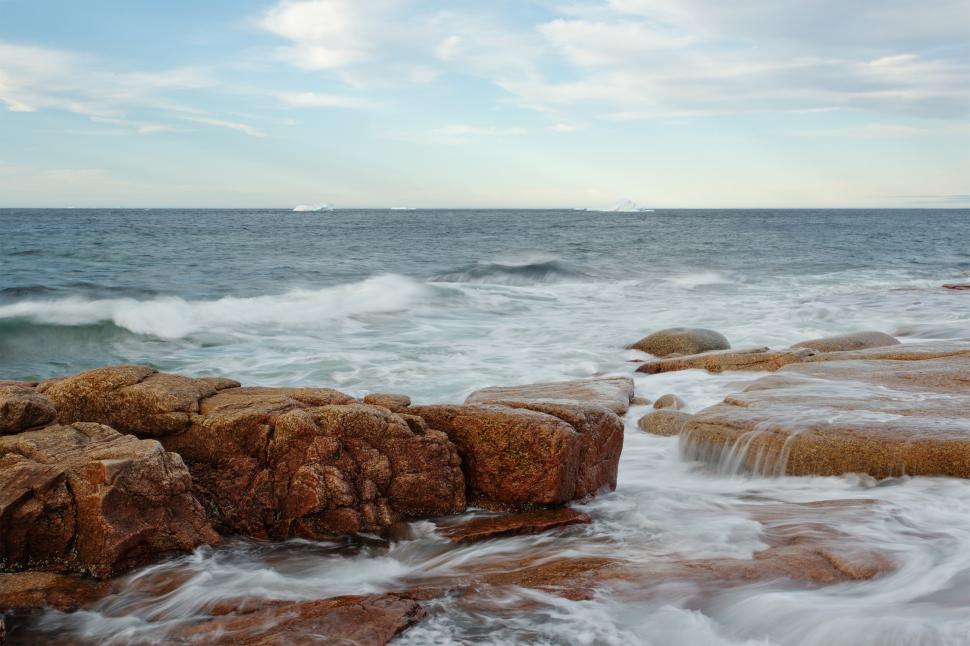 Free Image of Seascape with Icebergs 