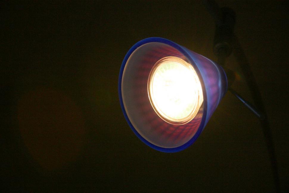 Free Image of Close Up of Street Light in the Dark 