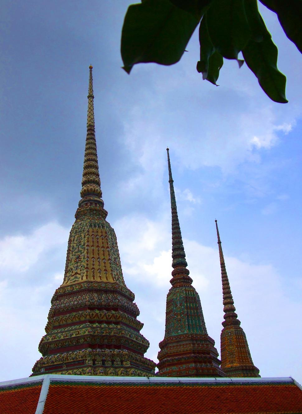 Free Image of Spires - Wat Pho - Bangkok - Thailand 