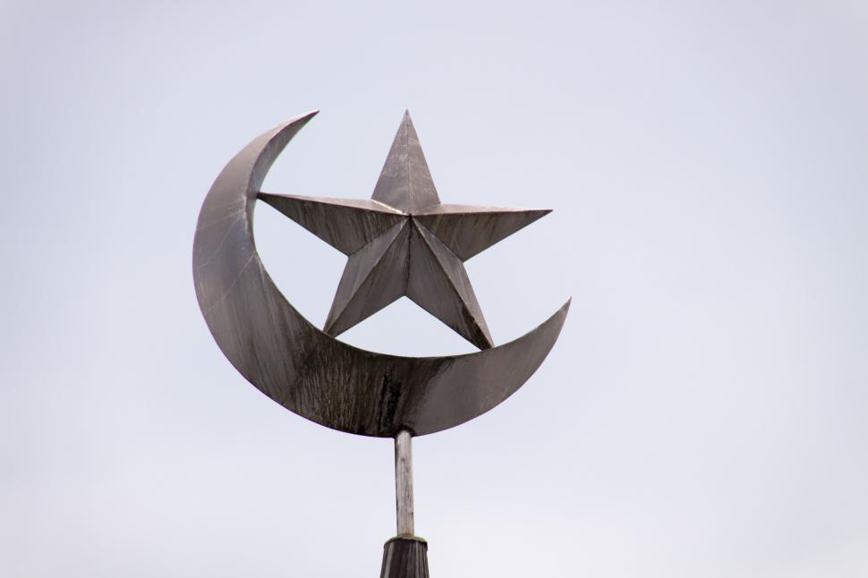 Free Image of Muslim moon and star 