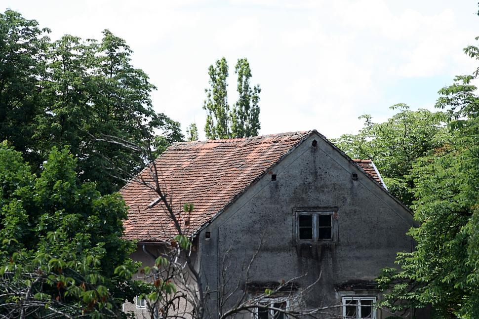 Free Image of Old house 