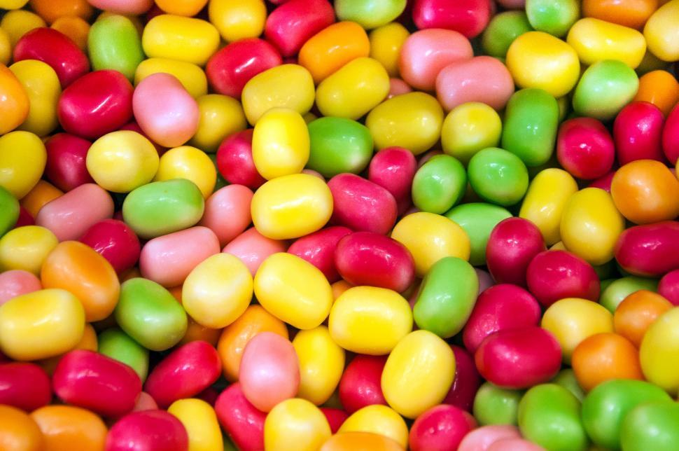 Free Image of colorful candies 