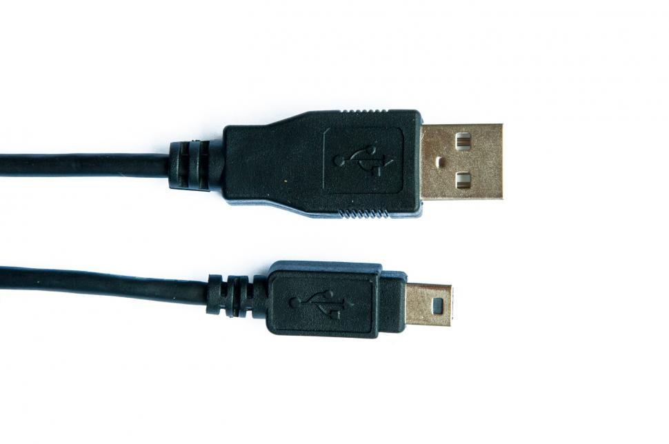 Free Image of USB cable isolated on white 