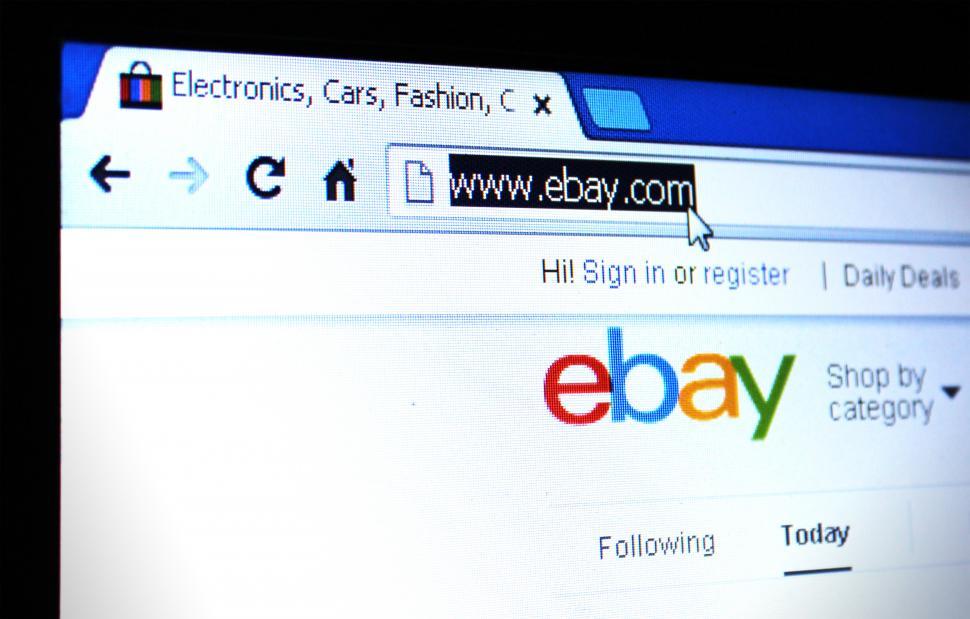 Free Image of eBay webpage on the screen - shopping and bidding. Editorial use 