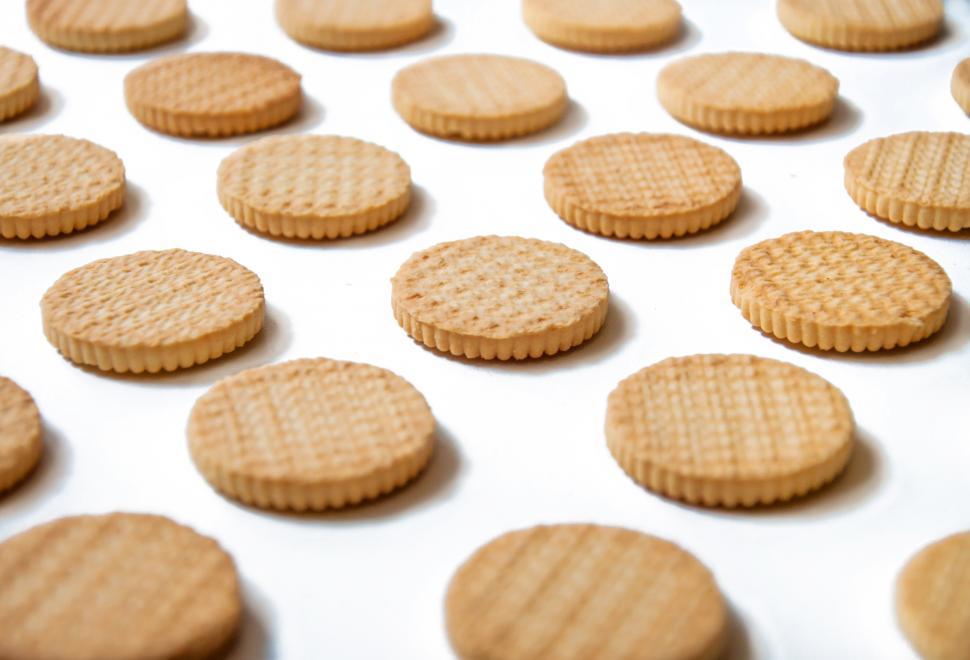 Free Image of biscuits cookies pattern background  