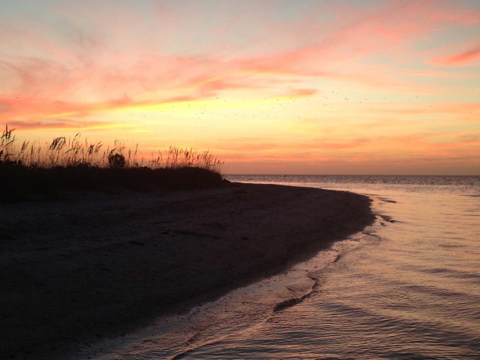 Free Image of Lovers Key Beach Sunset 