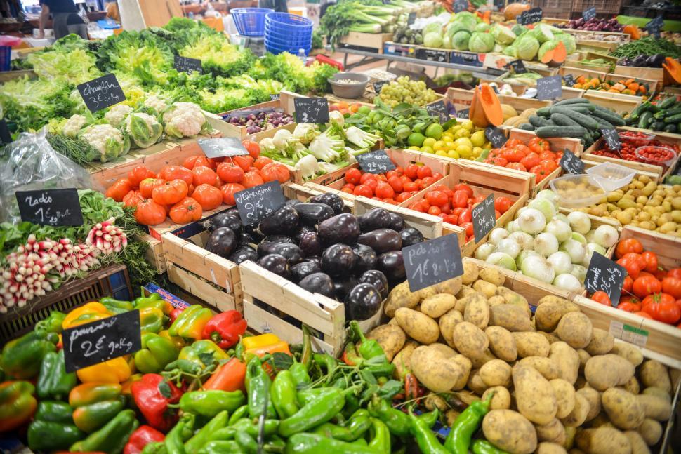 Free Image of Vegetables market 