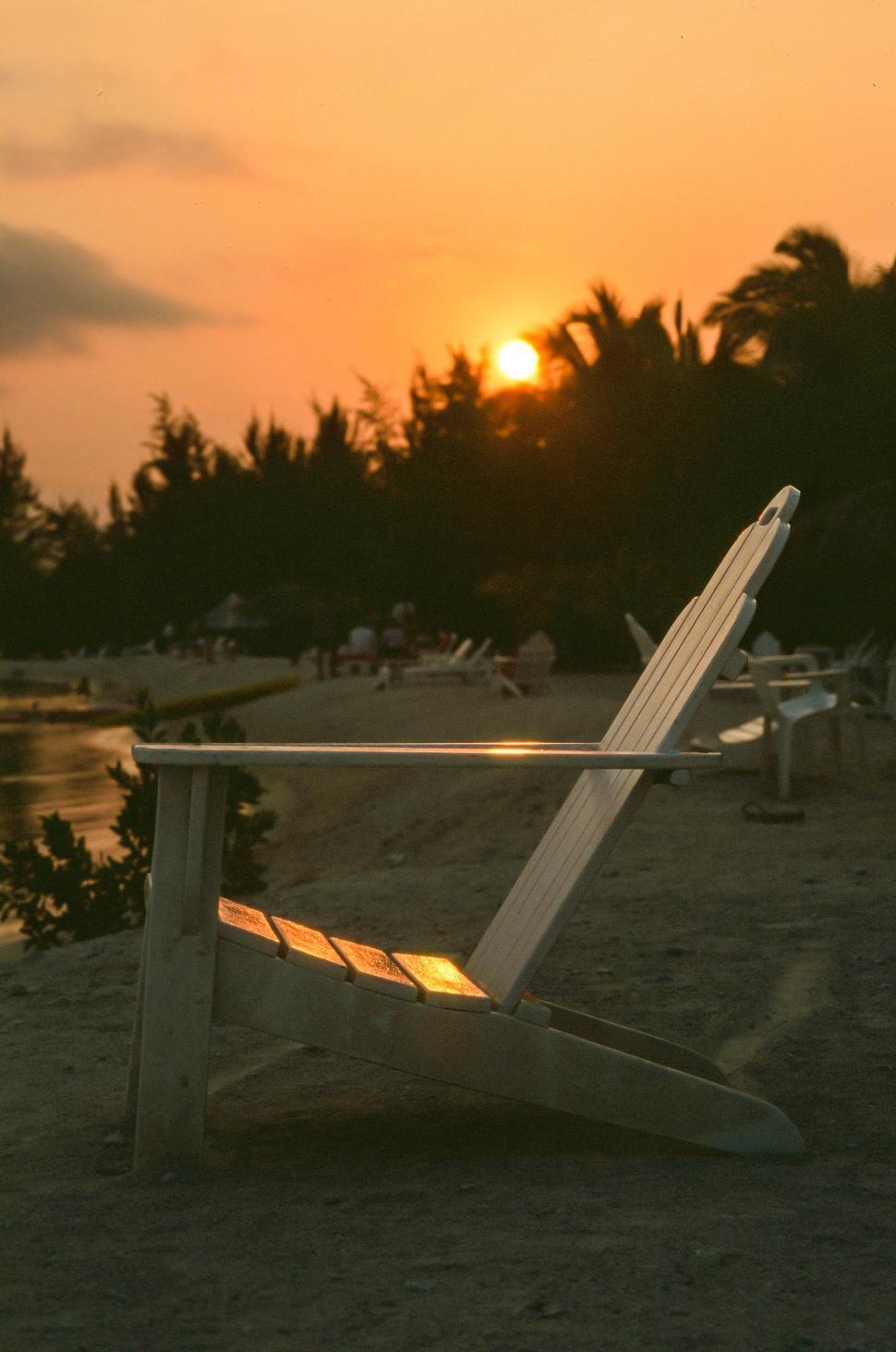 Free Image of Beach Chair 