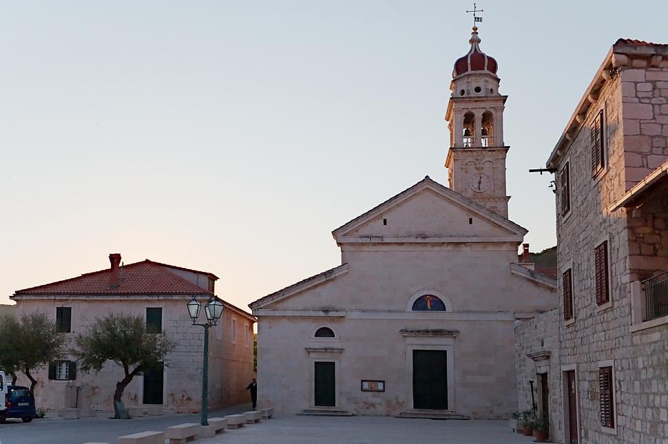 Free Image of The church 