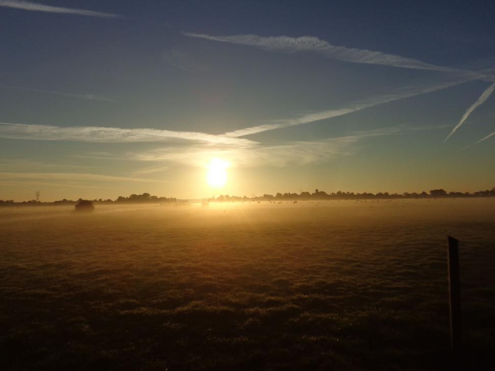 Free Image of Sunrise haze in the Netherlands  