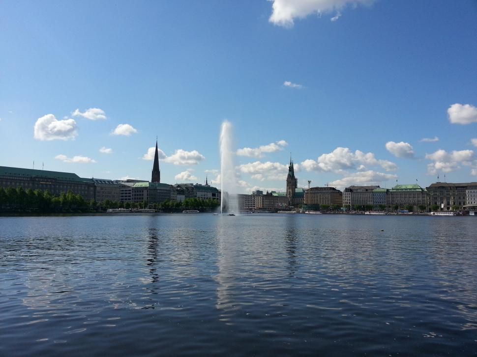 Free Image of Water in Hamburg, Germany 