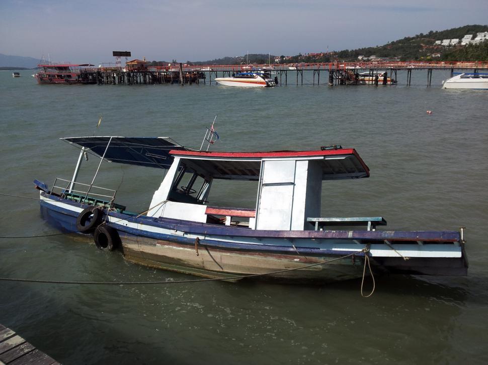 Free Image of Sinking boat in Thailand 