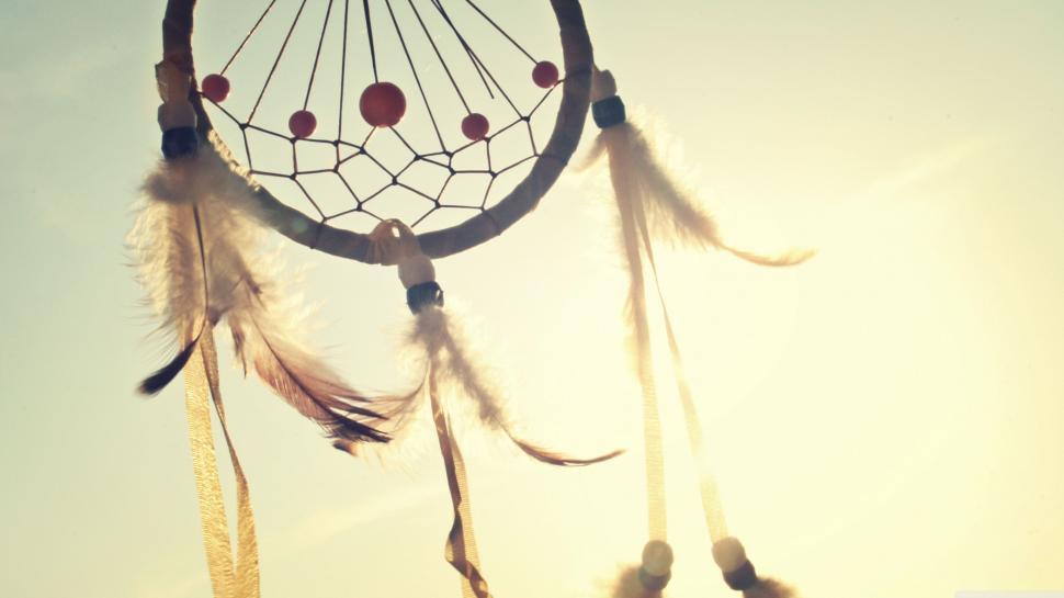 Free Image of Close Up of a Dream Catcher on a Sunny Day 
