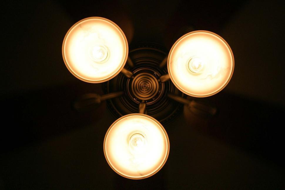 Free Image of light fan bulb ceiling blade electric glow 