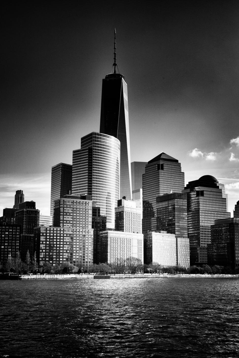 Free Image of New York City Skyline in Black and White 
