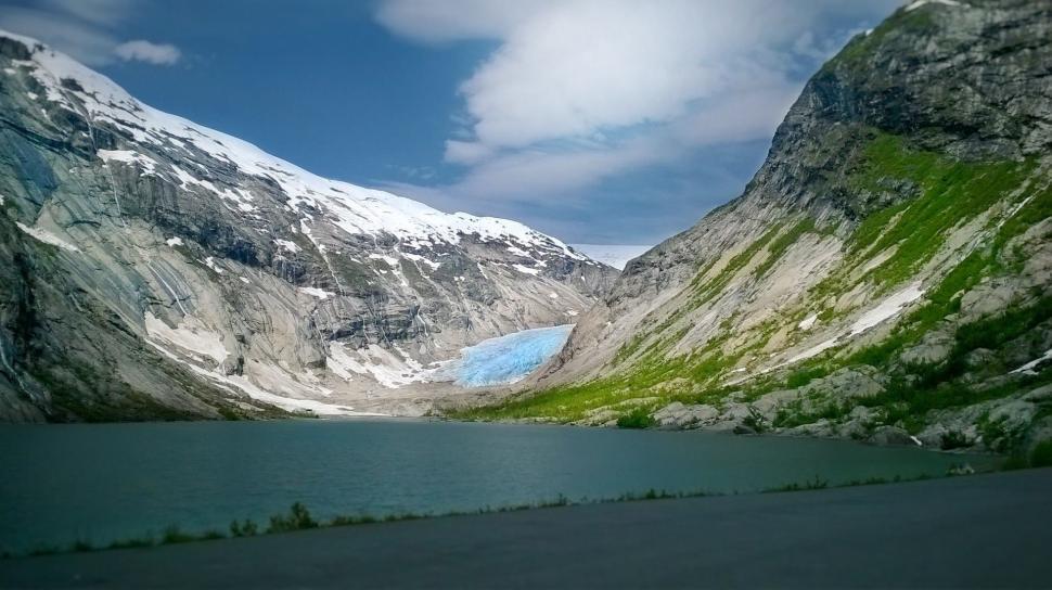 Free Image of Mountain With a Lake in the Middle 