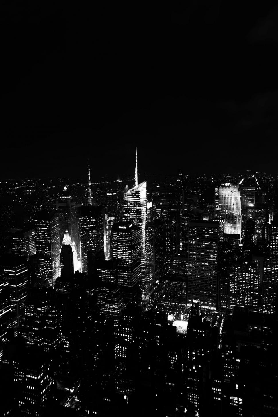 Free Image of Cityscape in Monochrome 