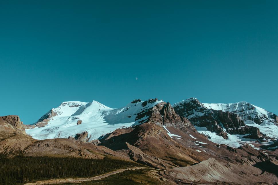 Free Image of Majestic Snow-Capped Mountain Range 