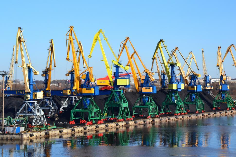 Free Image of Cranes in Latvia  