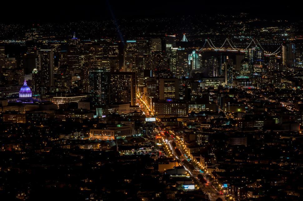 Free Image of Vibrant Night Cityscape Illuminated With Numerous Lights 