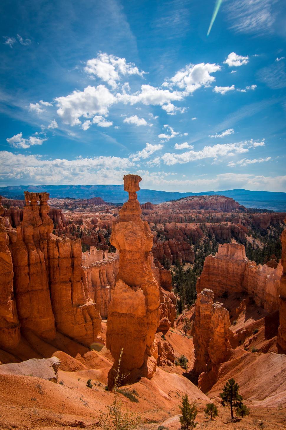 Free Image of Majestic View of the Hoodoos in Bryce Canyon National Park 